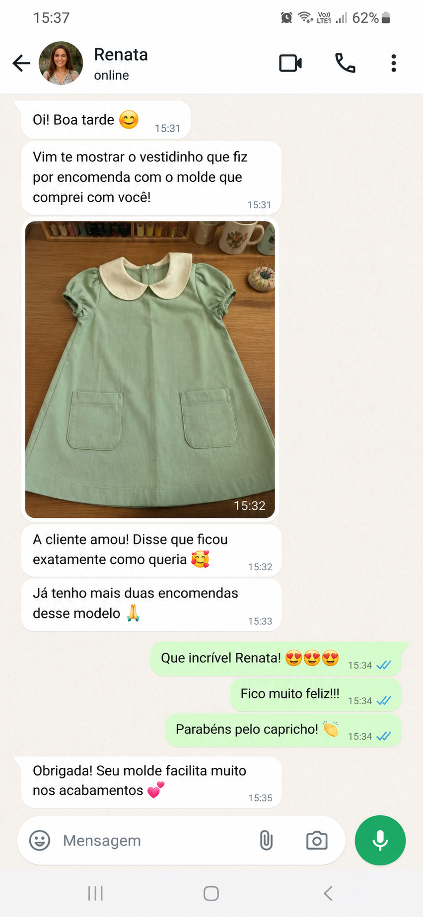Registro de vestido compartilhado na página original