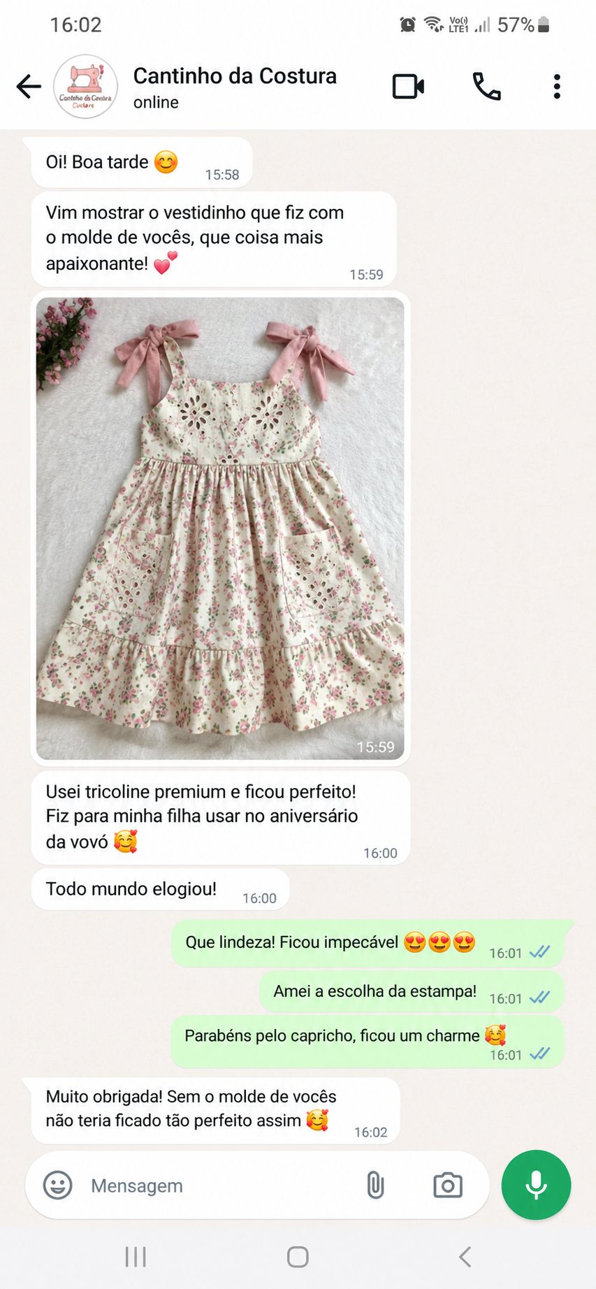 Registro de vestido compartilhado na página original