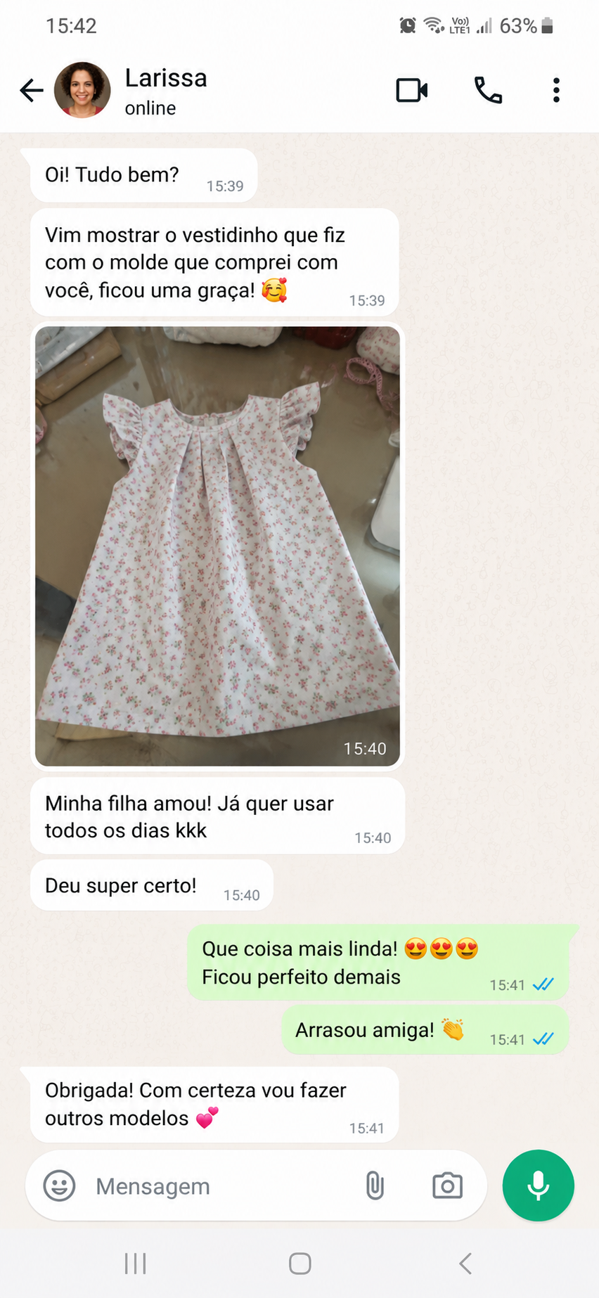 Registro de vestido compartilhado na página original
